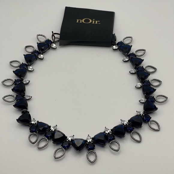 NWOT nOir Dark Blue and Black Stone Formal Statement  Necklace - Picture 1 of 6